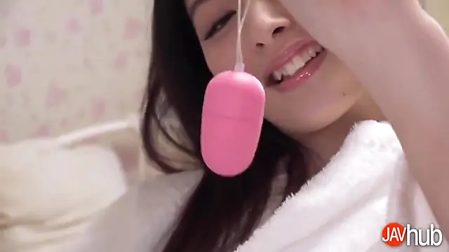 Kanna Sakuno's Sensual Blowjob and Squirting Orgasm