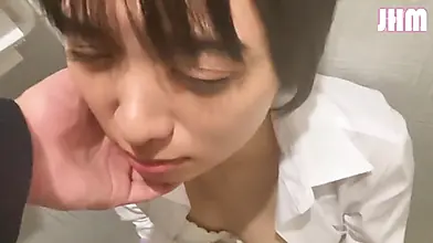 Vidéo sensuelle d'une écolière japonaise