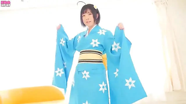 Japanisches Anime Cosplay Tsukihi Araragi