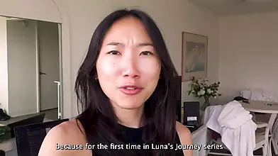 Asian Amateur Gets Anal Sex In Hawaii During Vacation Adventure