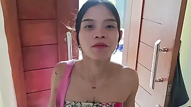 Tight Filipina Teen Stretches Mouth And Pussy With Huge Balls
